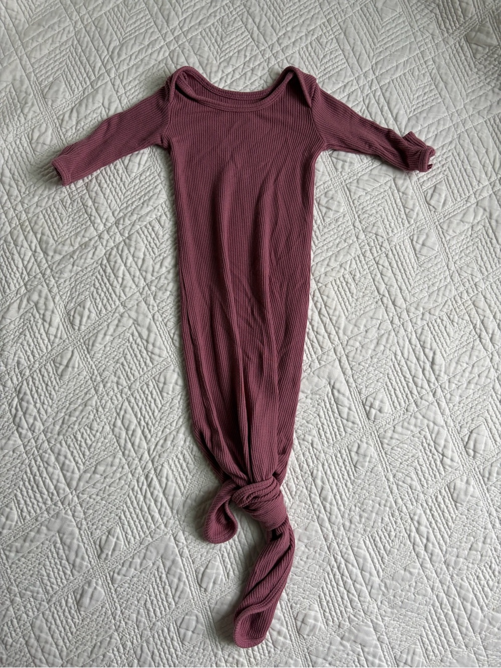 Caden Lane Knotted Baby Gown Bamboo Viscose 7–14 lbs Newborn